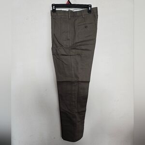 Men's Comfort Waist Pleated No Iron Chino Pants